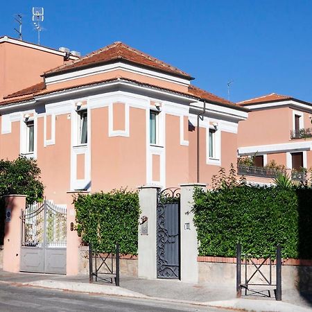 Bed and Breakfast I Villini Del Pigneto Roma Exterior foto