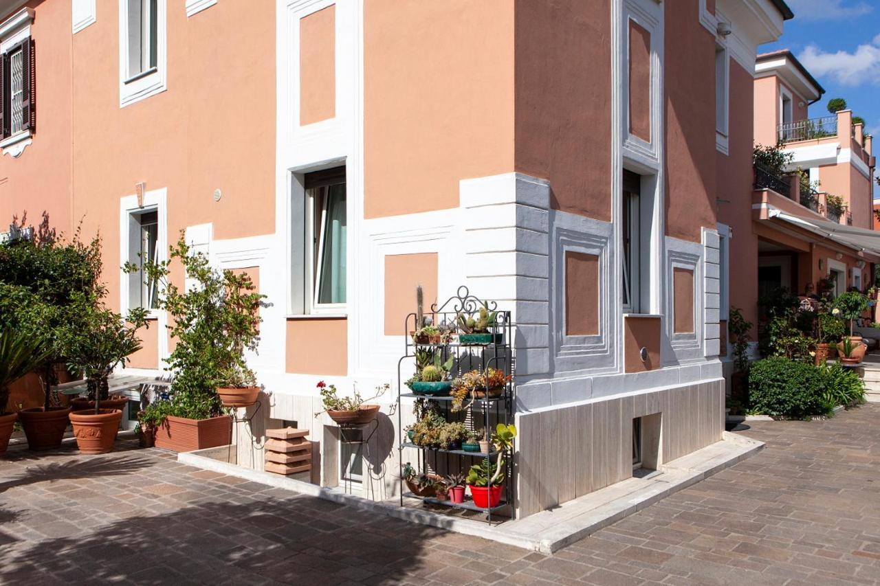 Bed and Breakfast I Villini Del Pigneto Roma Exterior foto