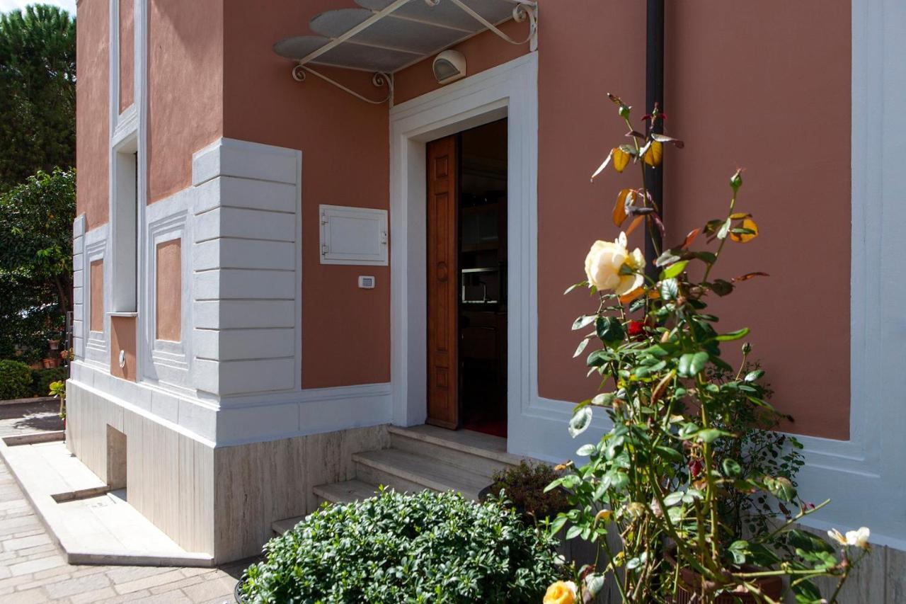 Bed and Breakfast I Villini Del Pigneto Roma Exterior foto